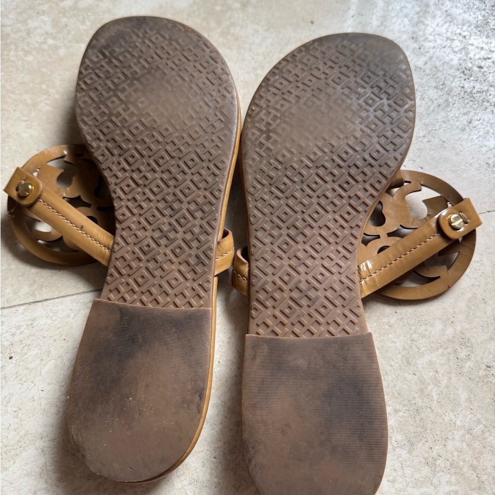 🤎TORY SANDALS🤎 - Picture 2 of 5